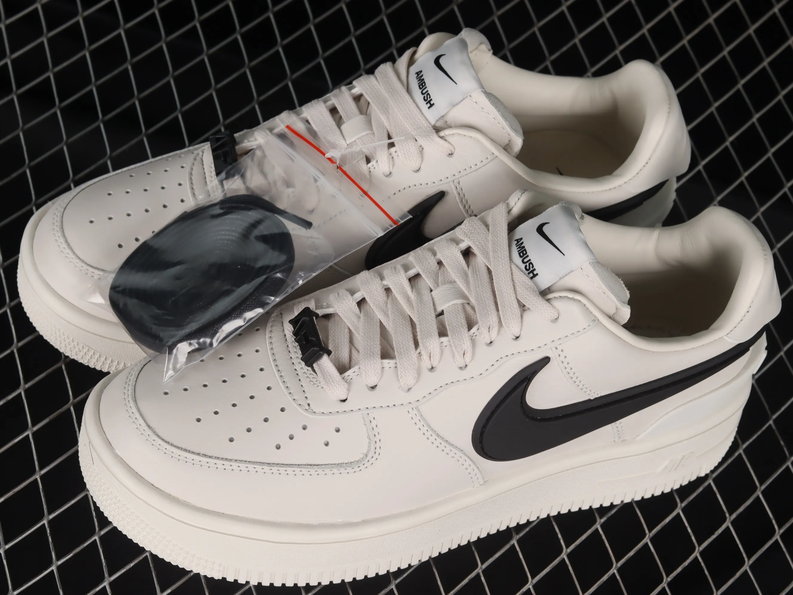 All categories Nk Air Force 1 Air Force series Nk Air Force 1 Low Air Force low-top pure original version Ambush x Nk Air Force 1'07 Low "White" joint model Air Force 1 low-top casual sneakers DV3464-002